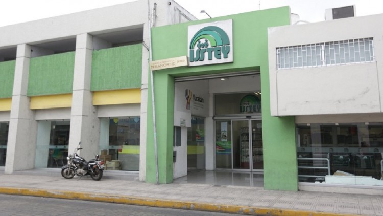 Jubilados del Isstey recibieron un apoyo extra gracias a los ahorros del gobierno estatal