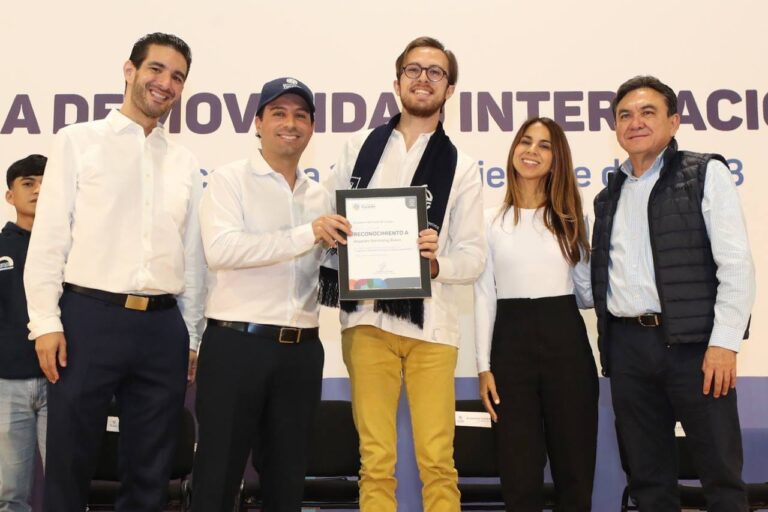 Con el programa de Movilidad Internacional, 500 jóvenes podrán estudiar inglés en el extranjero con impulso del Gobernador Mauricio Vila Dosal