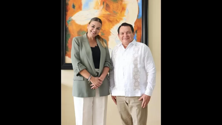 FSceciliapatronsereuneconhuachodiaz