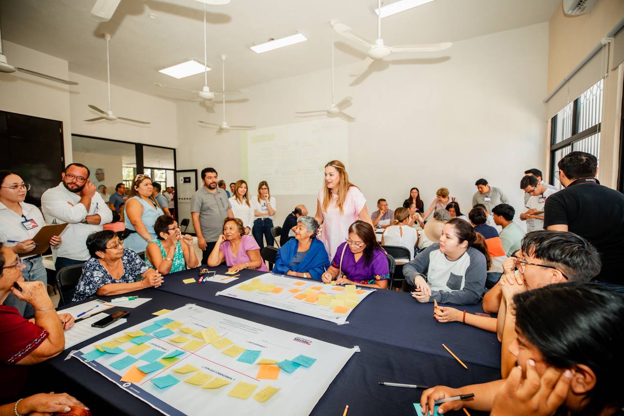 Va Cecilia Patrón por crecimiento urbano ordenado y con justicia social.