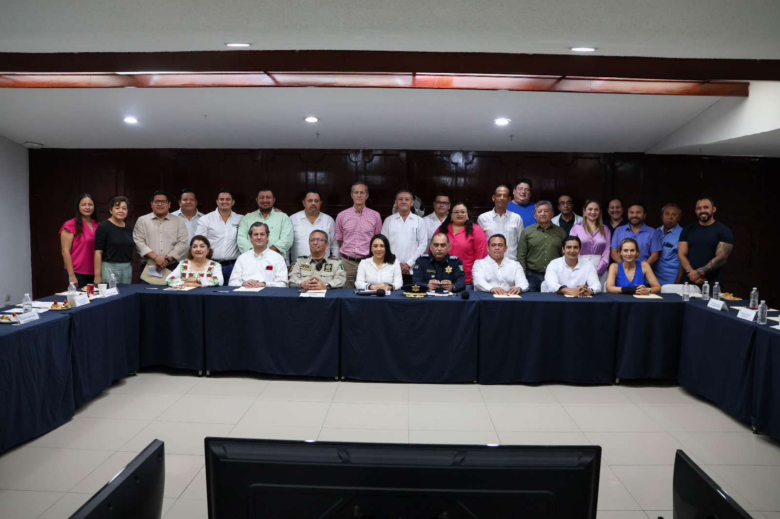 Sesiona el Consejo Municipal de Seguridad Pública y Prevención Social del Delito de Mérida.