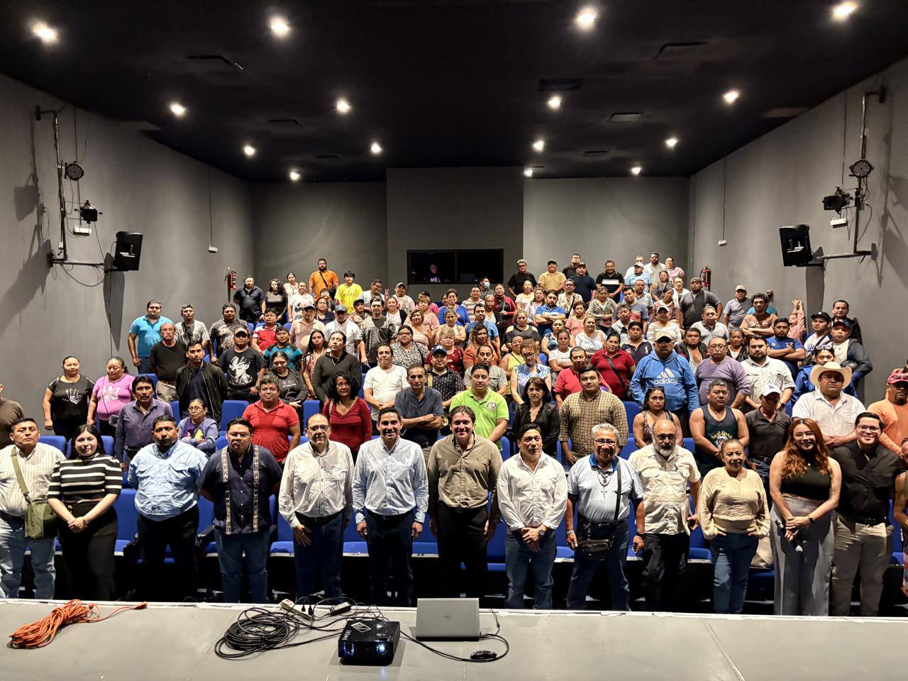 Ayuntamiento de Mérida ofrece capacitación para una alimentación sana con Nutriendo el Futuro.